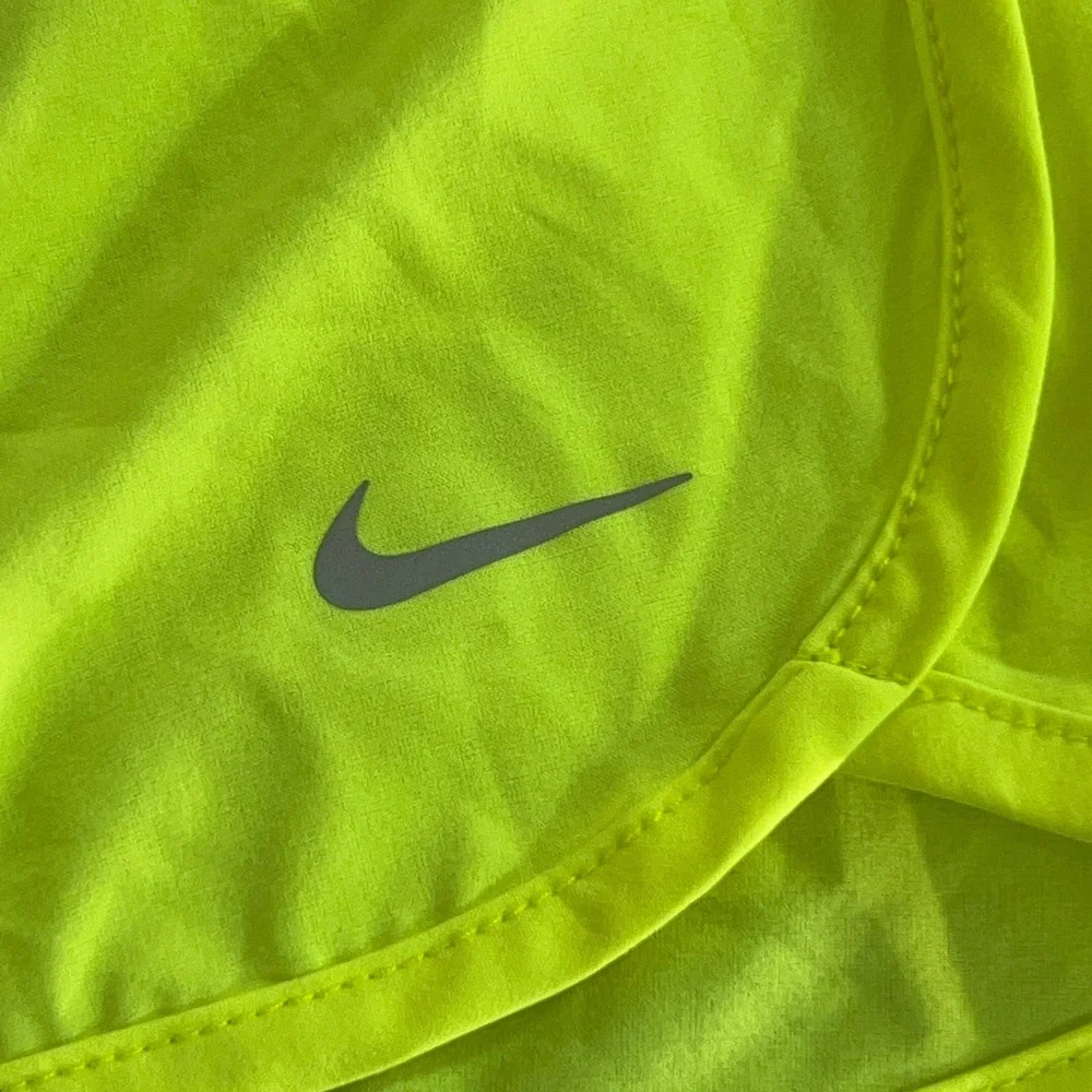 Nike Womens M Neon Yellow Dri-FIT Geometric Waistband Running Shorts
